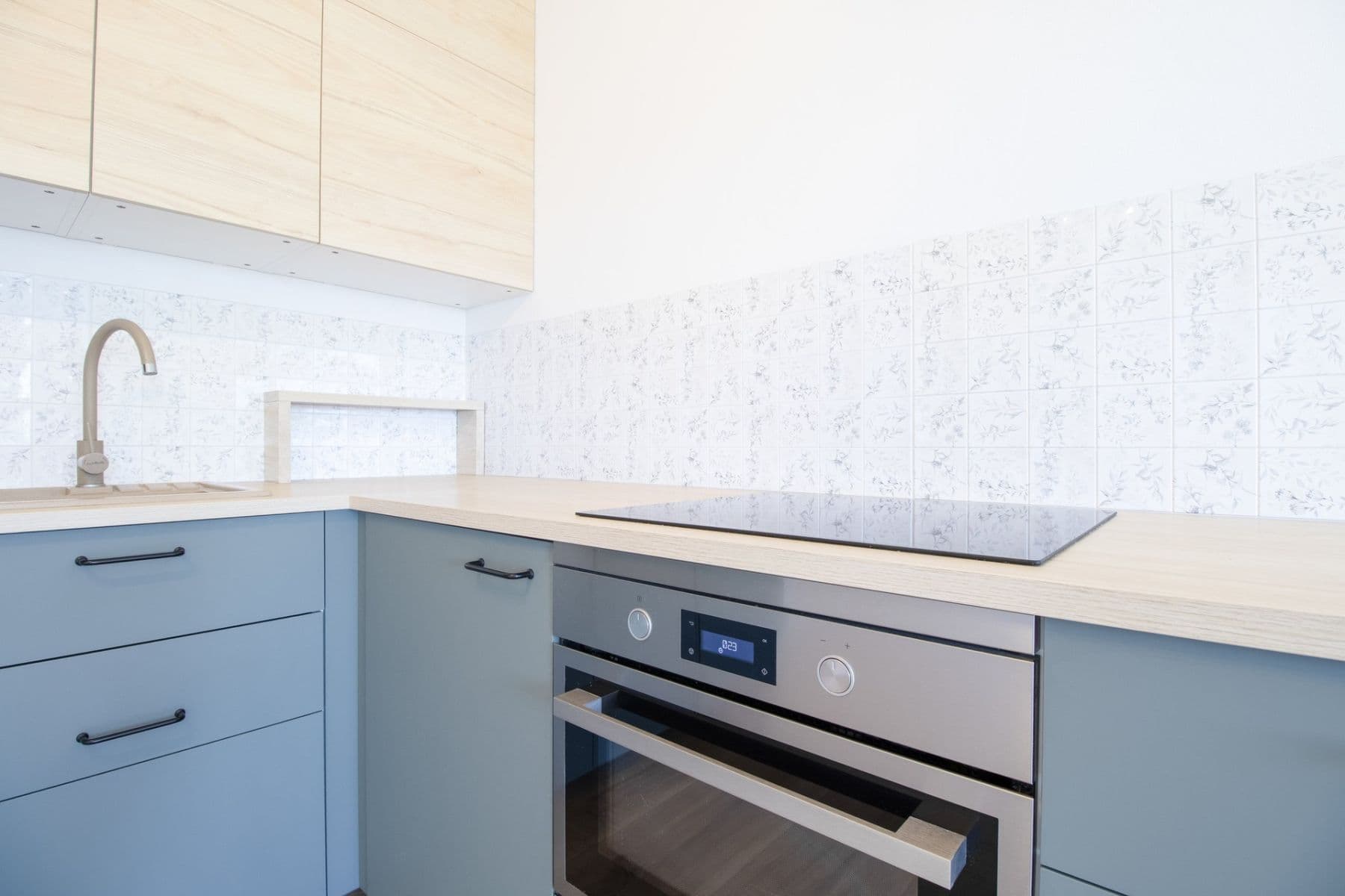 Prenájom bytu 2-izbový 53 m², Armádní, Milovice, Středočeský kraj Prenájom bytu 2-izbový 53 m², Armádní, Milovice, Středočeský kraj
