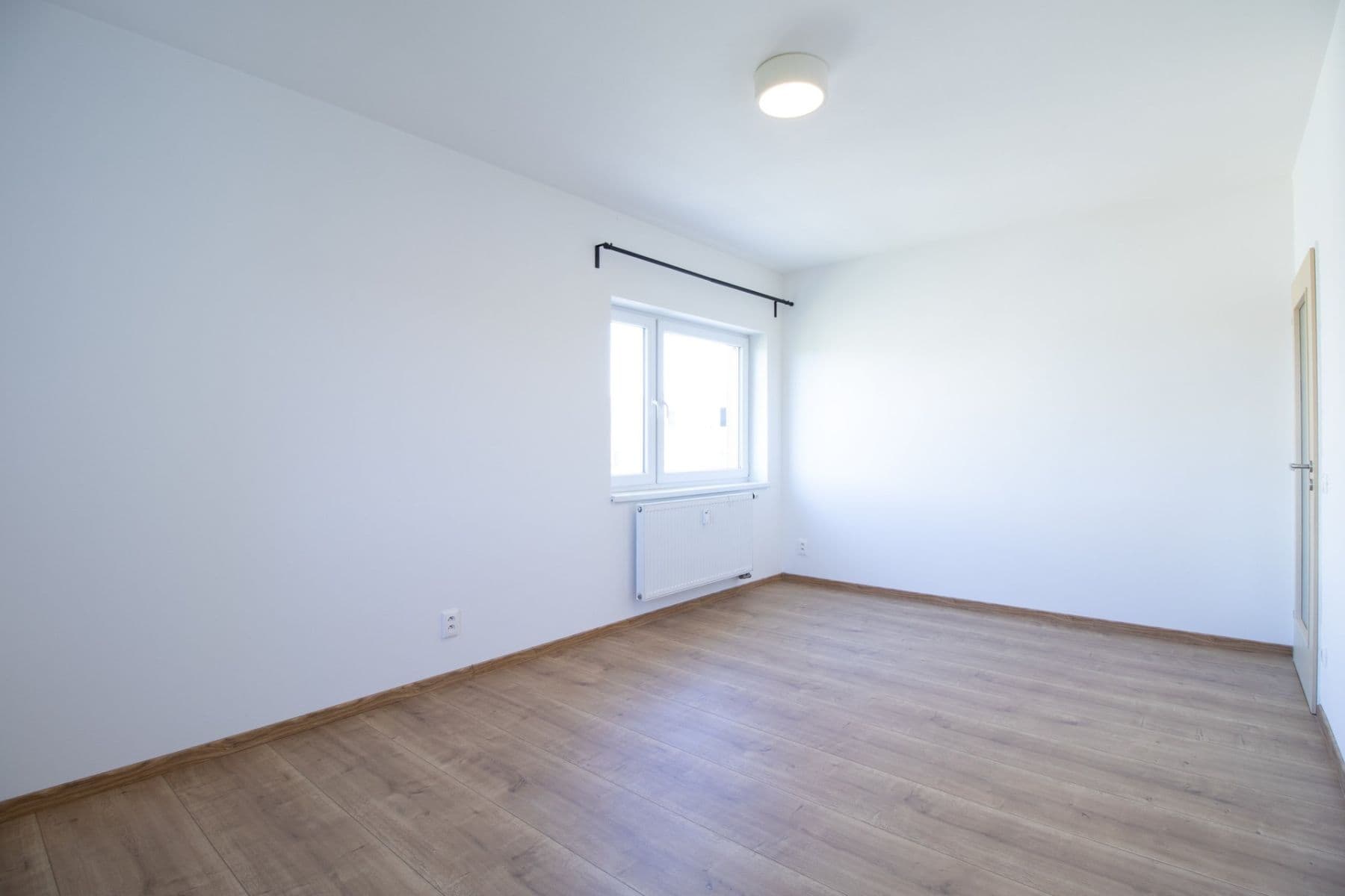 Prenájom bytu 2-izbový 53 m², Armádní, Milovice, Středočeský kraj Prenájom bytu 2-izbový 53 m², Armádní, Milovice, Středočeský kraj
