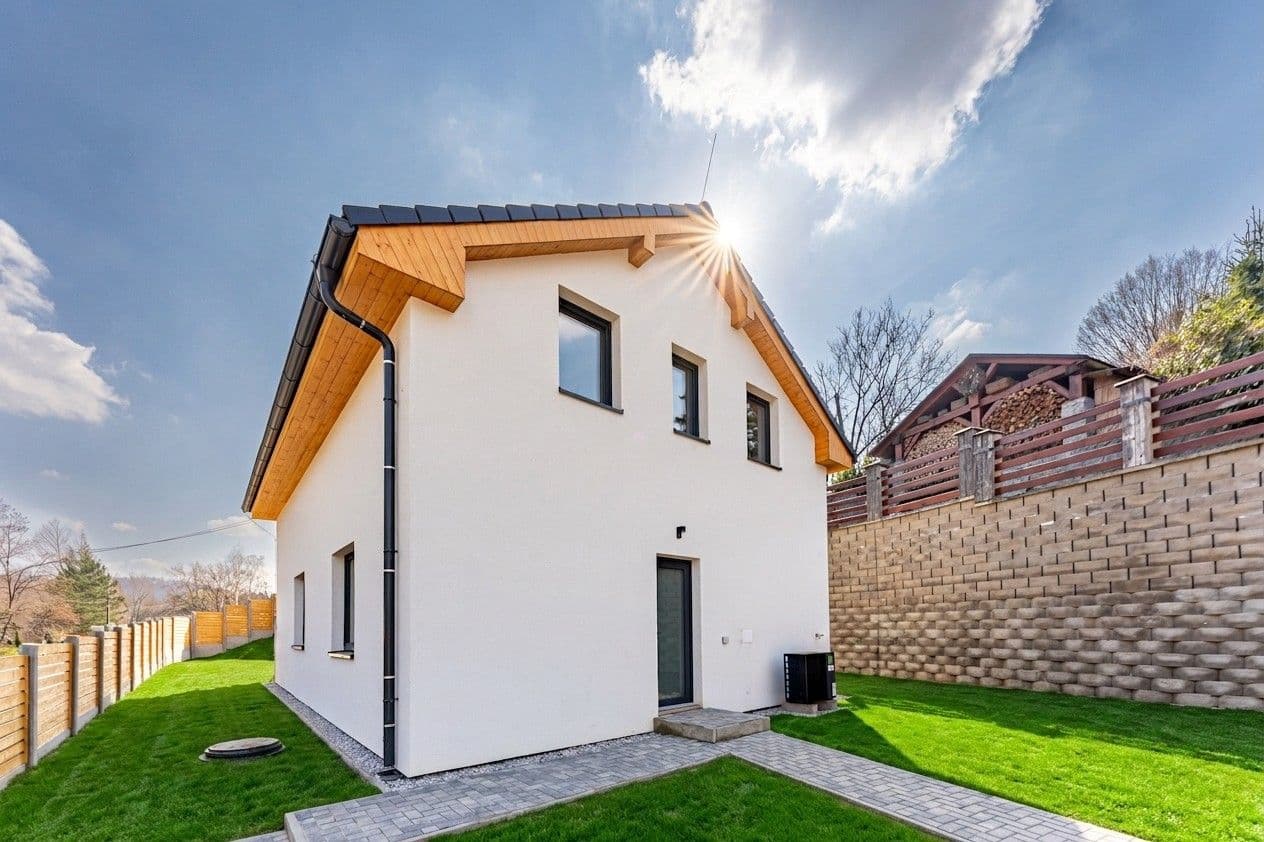 Predaj domu 132 m², pozemok 512 m², Hlavní, Chrustenice, Středočeský kraj Predaj domu 132 m², pozemok 512 m², Hlavní, Chrustenice, Středočeský kraj