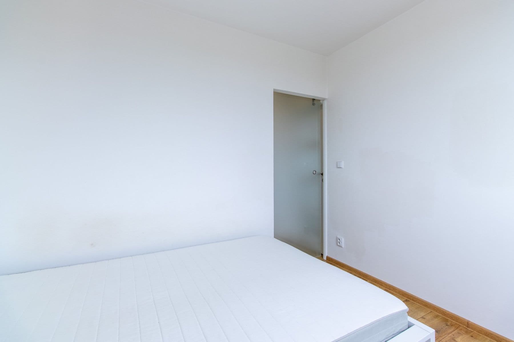 Prenájom bytu 2-izbový 33 m², Ovčí hájek, Praha, Praha Prenájom bytu 2-izbový 33 m², Ovčí hájek, Praha, Praha