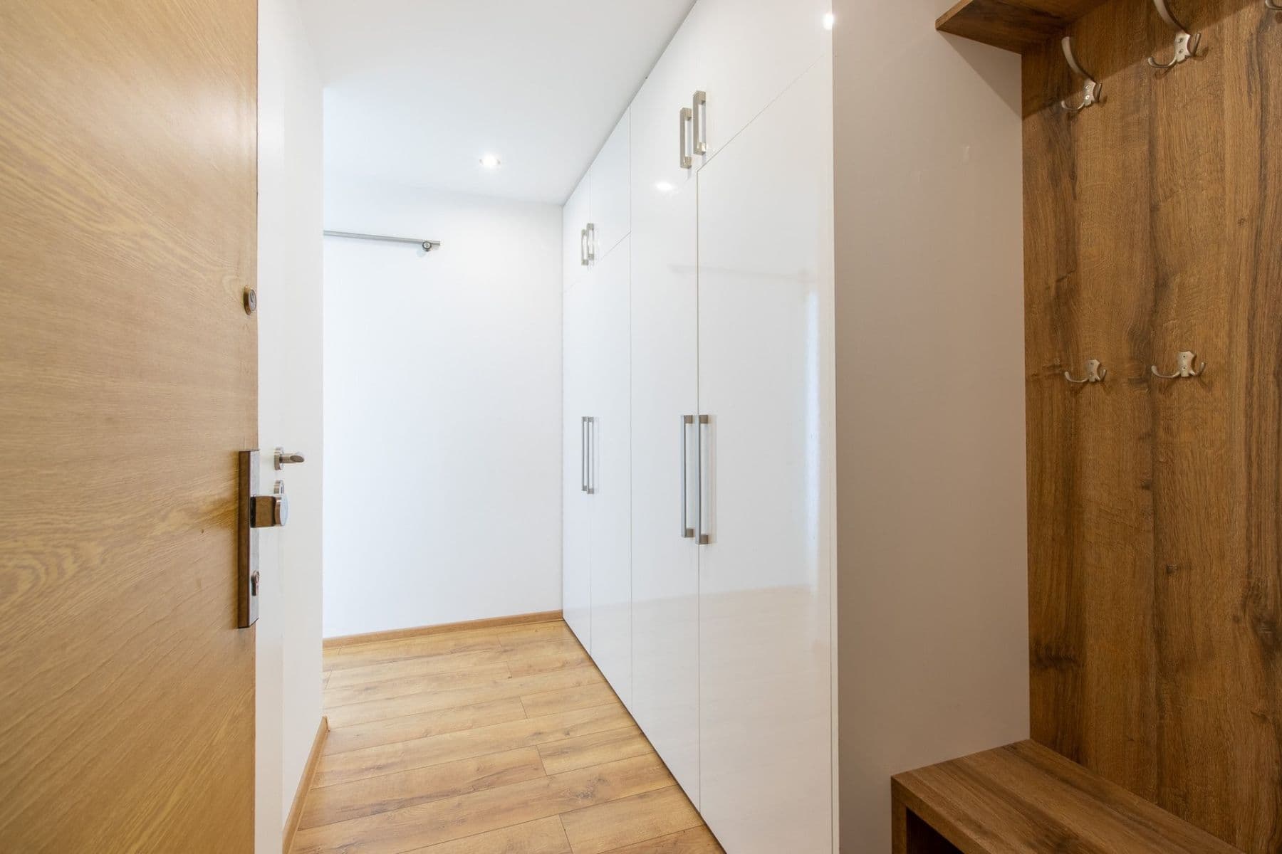 Prenájom bytu 2-izbový 33 m², Ovčí hájek, Praha, Praha Prenájom bytu 2-izbový 33 m², Ovčí hájek, Praha, Praha