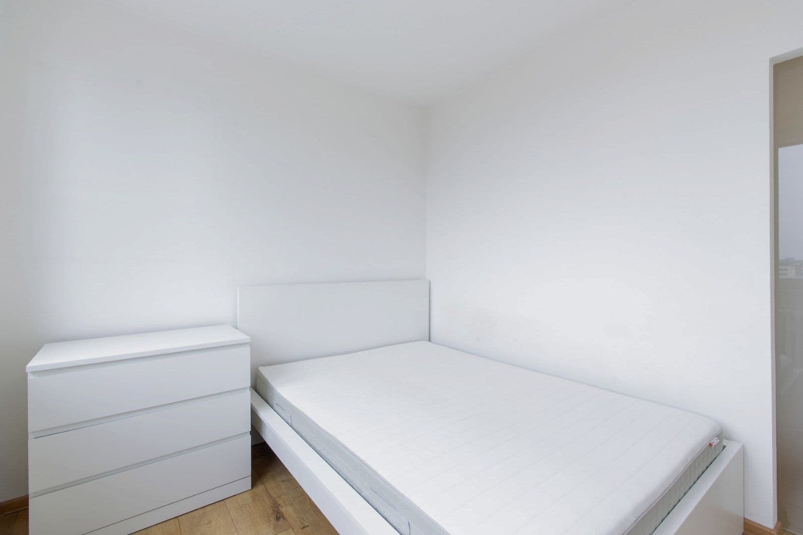 Prenájom bytu 2-izbový 33 m², Ovčí hájek, Praha, Praha Prenájom bytu 2-izbový 33 m², Ovčí hájek, Praha, Praha