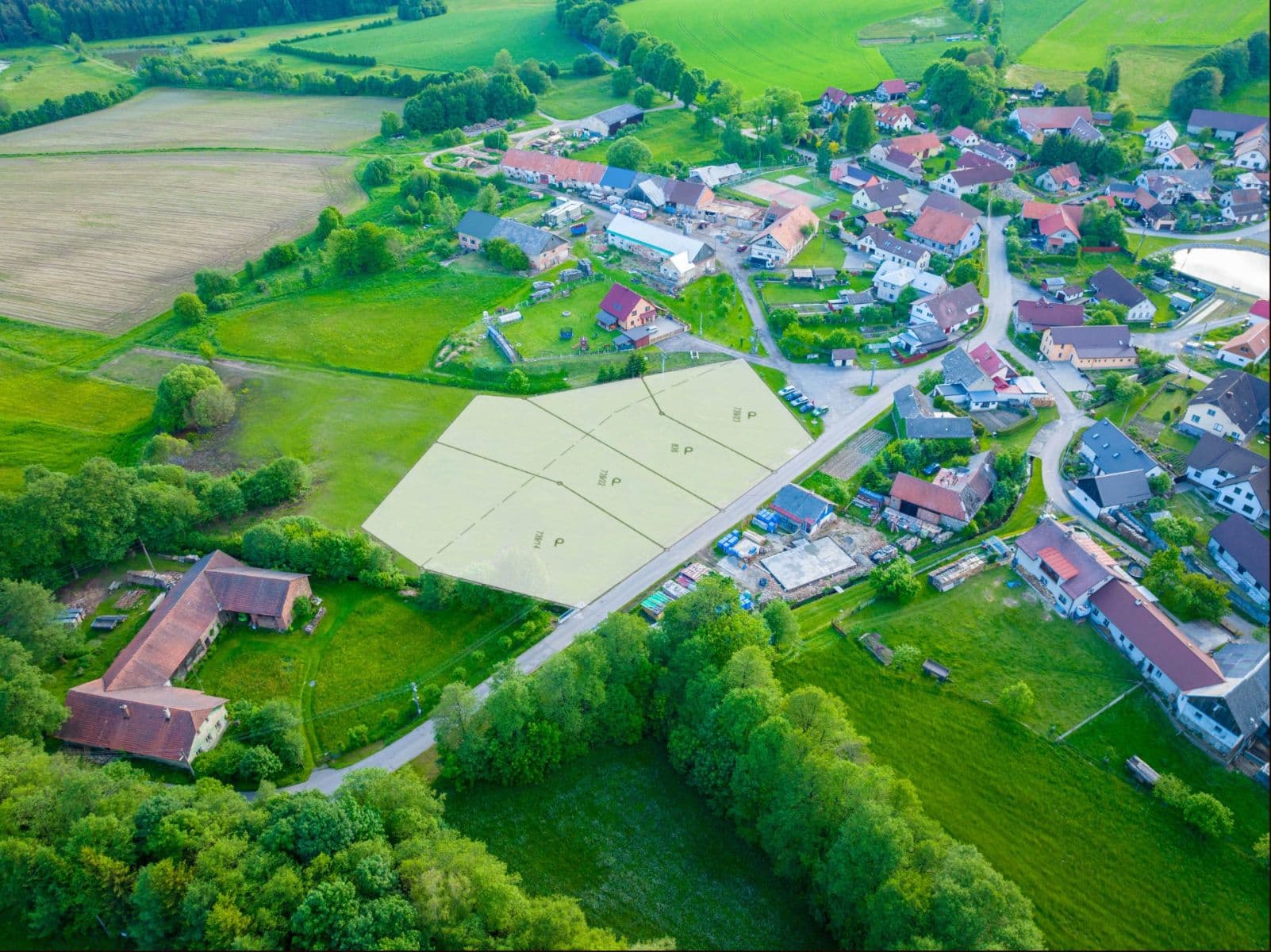 Predaj pozemku 1.425 m², Lhotka, Kraj Vysočina Predaj pozemku 1.425 m², Lhotka, Kraj Vysočina