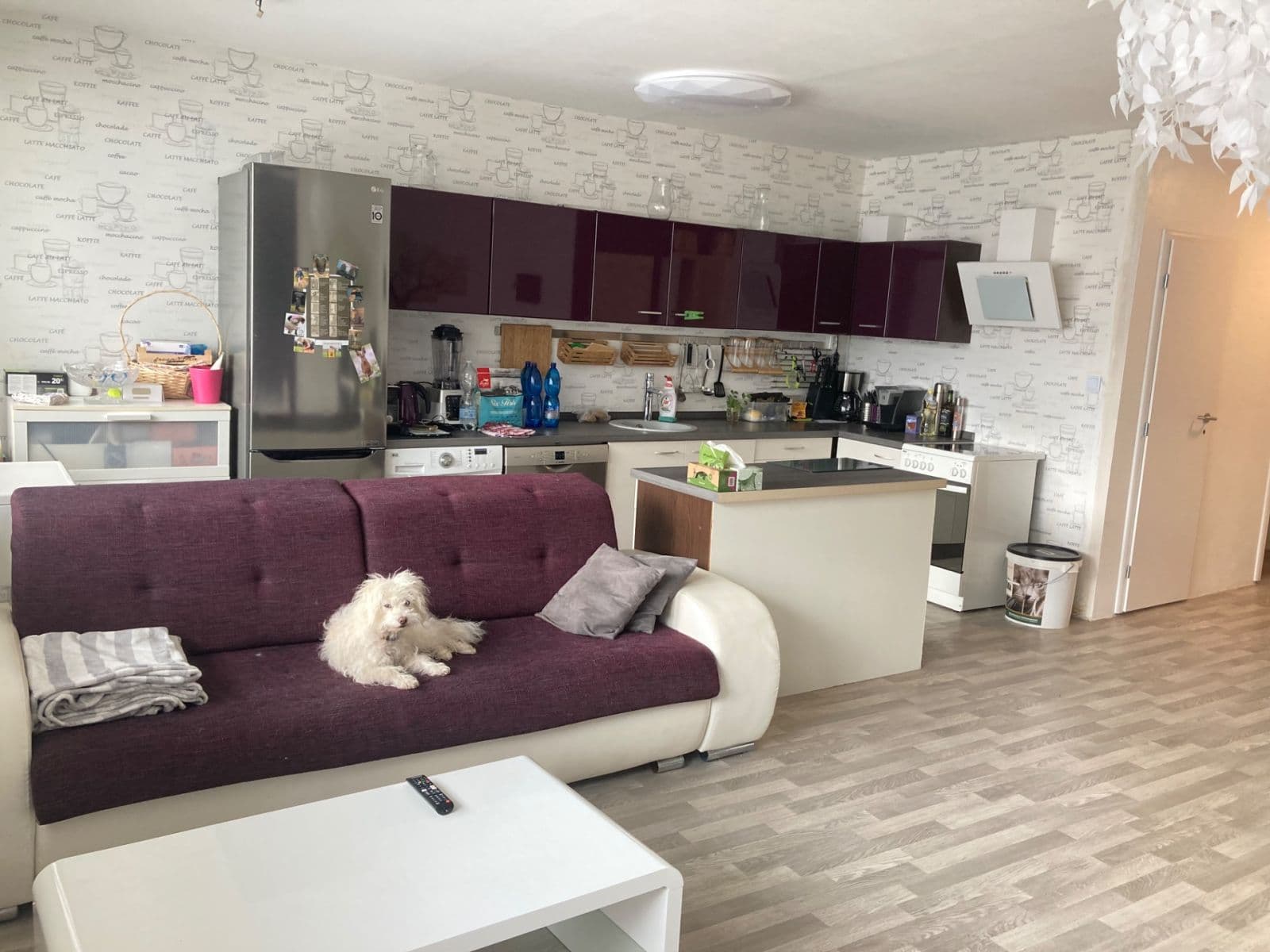 Predaj bytu 3-izbový 80 m², U Jezera, Praha, Praha Predaj bytu 3-izbový 80 m², U Jezera, Praha, Praha