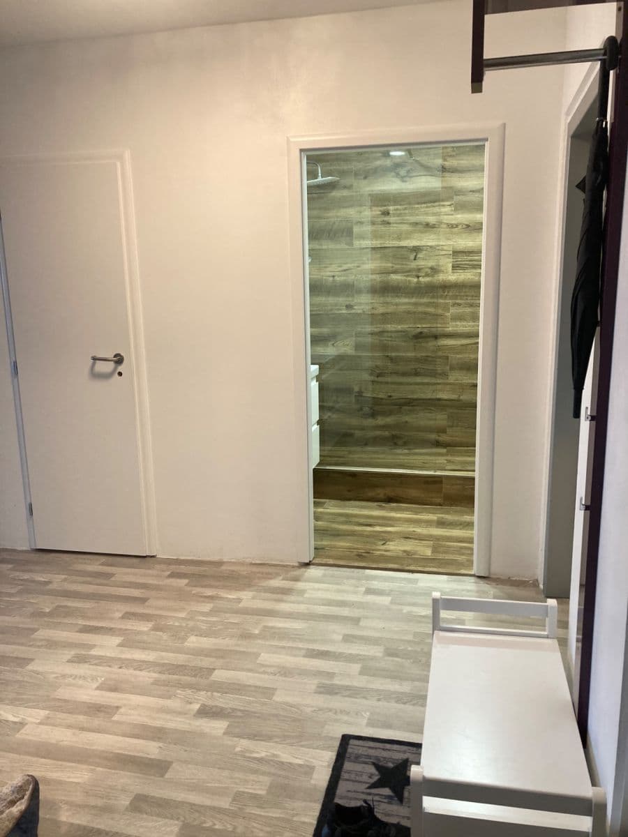 Predaj bytu 3-izbový 80 m², U Jezera, Praha, Praha Predaj bytu 3-izbový 80 m², U Jezera, Praha, Praha