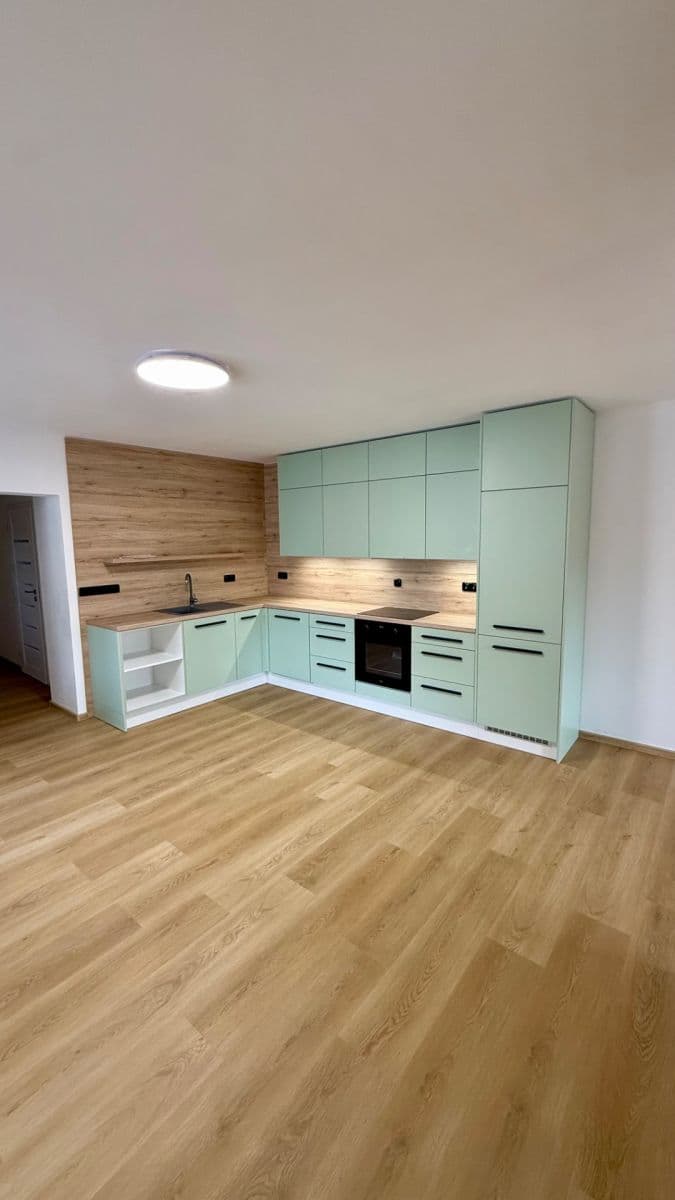 Predaj domu 110 m², pozemok 730 m², Dačická, Jemnice, Kraj Vysočina Predaj domu 110 m², pozemok 730 m², Dačická, Jemnice, Kraj Vysočina