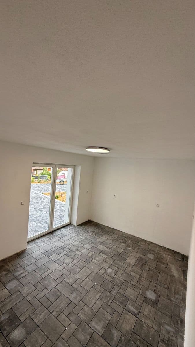 Predaj domu 110 m², pozemok 730 m², Dačická, Jemnice, Kraj Vysočina Predaj domu 110 m², pozemok 730 m², Dačická, Jemnice, Kraj Vysočina