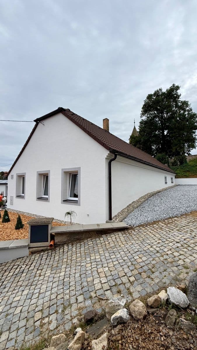 Predaj domu 110 m², pozemok 730 m², Dačická, Jemnice, Kraj Vysočina Predaj domu 110 m², pozemok 730 m², Dačická, Jemnice, Kraj Vysočina