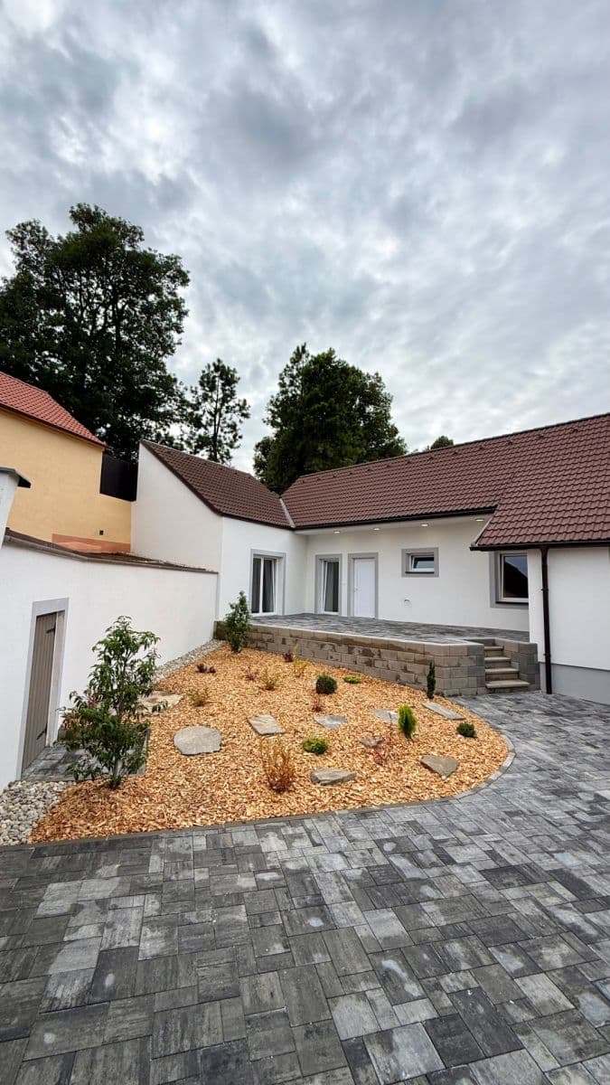 Predaj domu 110 m², pozemok 730 m², Dačická, Jemnice, Kraj Vysočina Predaj domu 110 m², pozemok 730 m², Dačická, Jemnice, Kraj Vysočina