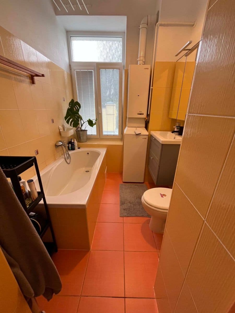 Predaj bytu 3-izbový 63 m², Dlouhá, Veverská Bítýška, Jihomoravský kraj Predaj bytu 3-izbový 63 m², Dlouhá, Veverská Bítýška, Jihomoravský kraj