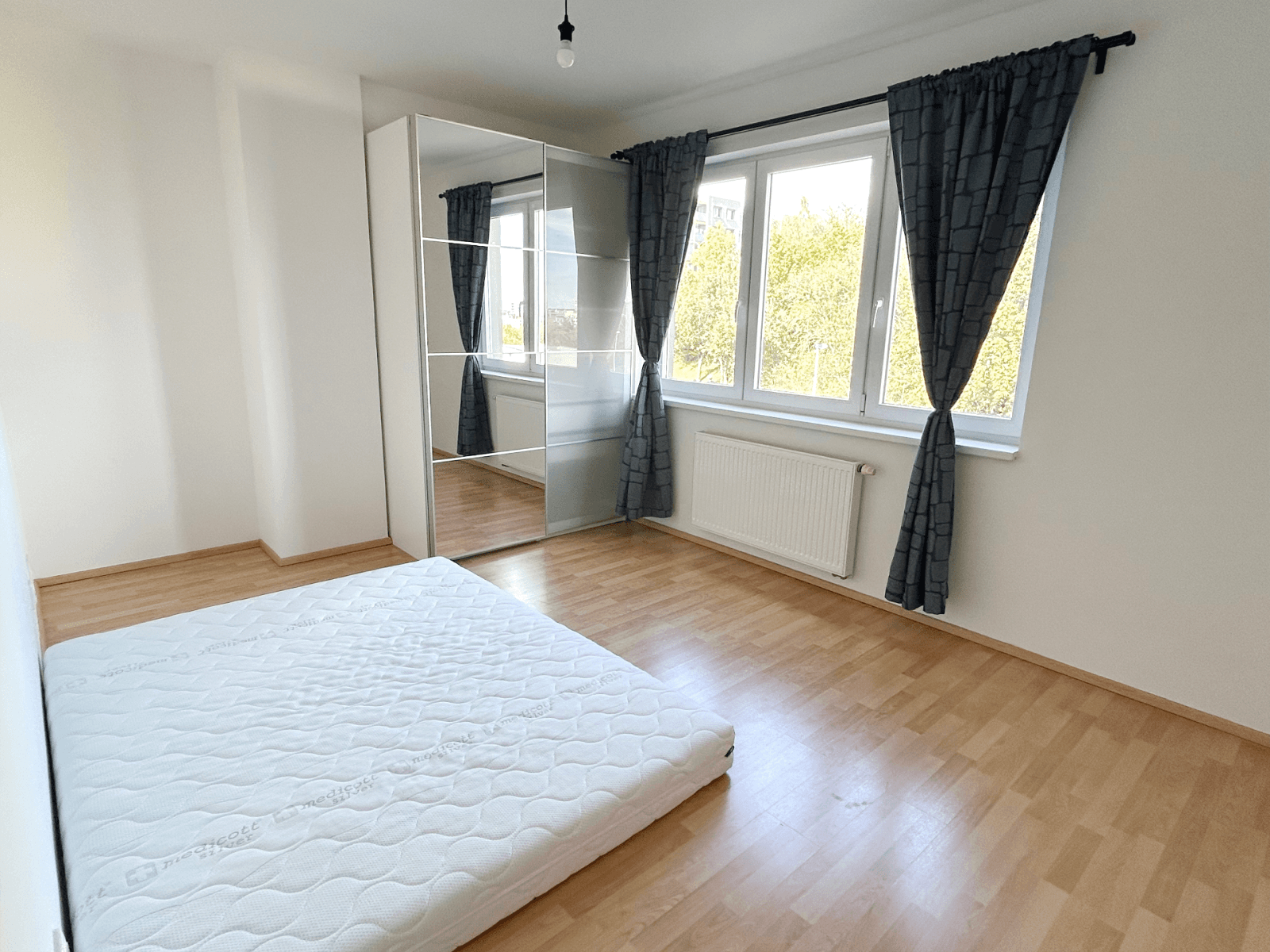 Prenájom bytu 3-izbový 77 m², Slévačská, Praha, Praha Prenájom bytu 3-izbový 77 m², Slévačská, Praha, Praha