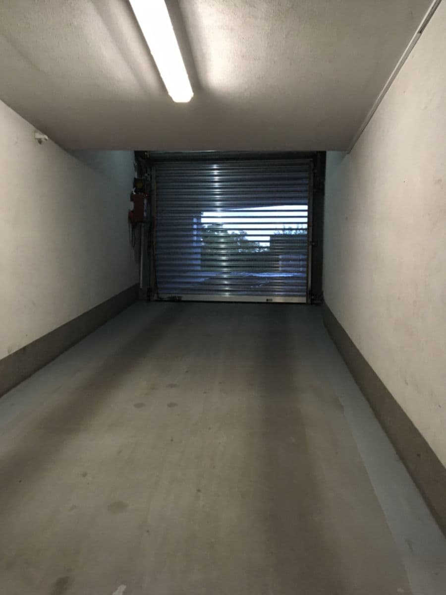 Prenájom garáže 18 m², Novovysočanská, Praha, Praha Prenájom garáže 18 m², Novovysočanská, Praha, Praha