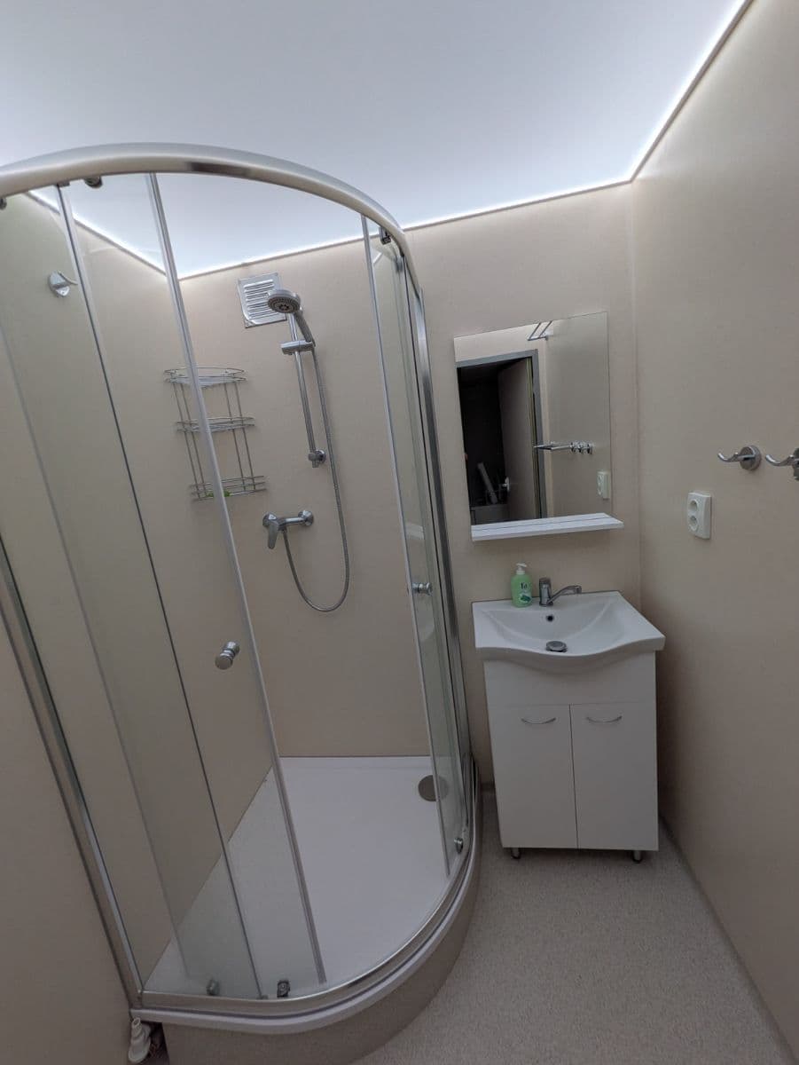 Prenájom bytu 4-izbový 91 m², Jasanová, Blansko, Jihomoravský kraj Prenájom bytu 4-izbový 91 m², Jasanová, Blansko, Jihomoravský kraj