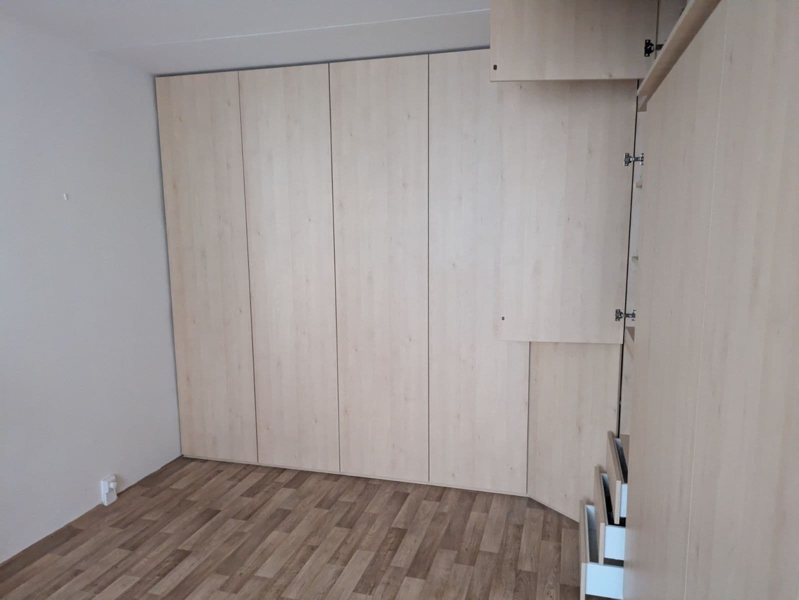 Prenájom bytu 4-izbový 91 m², Jasanová, Blansko, Jihomoravský kraj Prenájom bytu 4-izbový 91 m², Jasanová, Blansko, Jihomoravský kraj