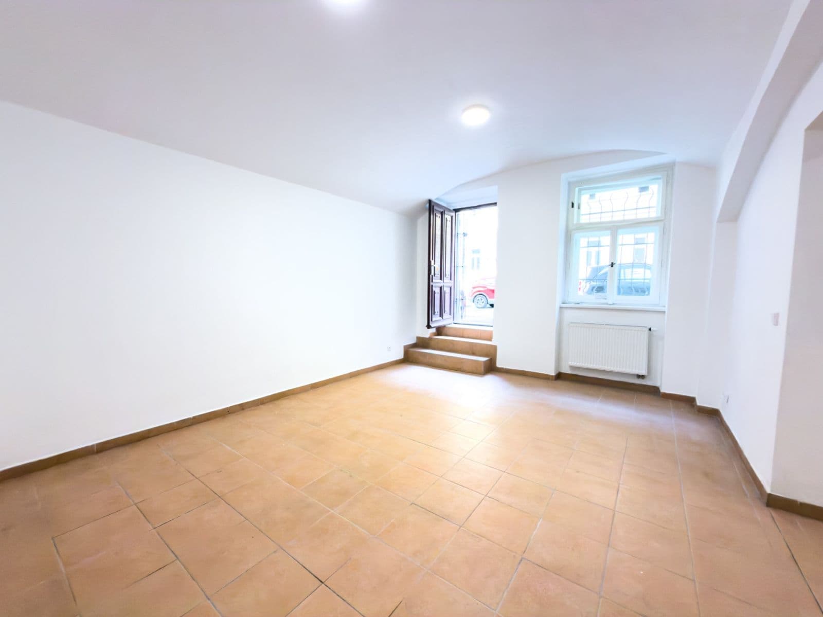Predaj nebytového priestoru 94 m², Rubešova, Praha, Praha Predaj nebytového priestoru 94 m², Rubešova, Praha, Praha