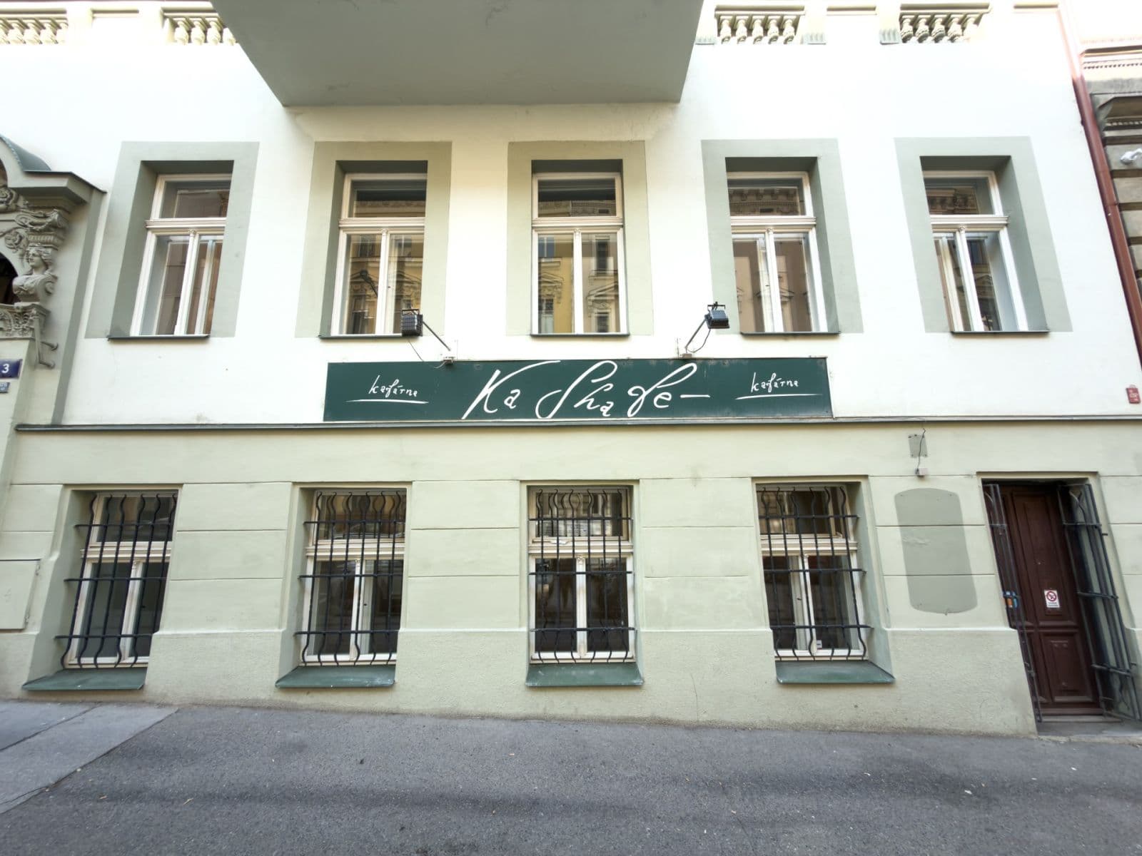 Predaj nebytového priestoru 94 m², Rubešova, Praha, Praha Predaj nebytového priestoru 94 m², Rubešova, Praha, Praha
