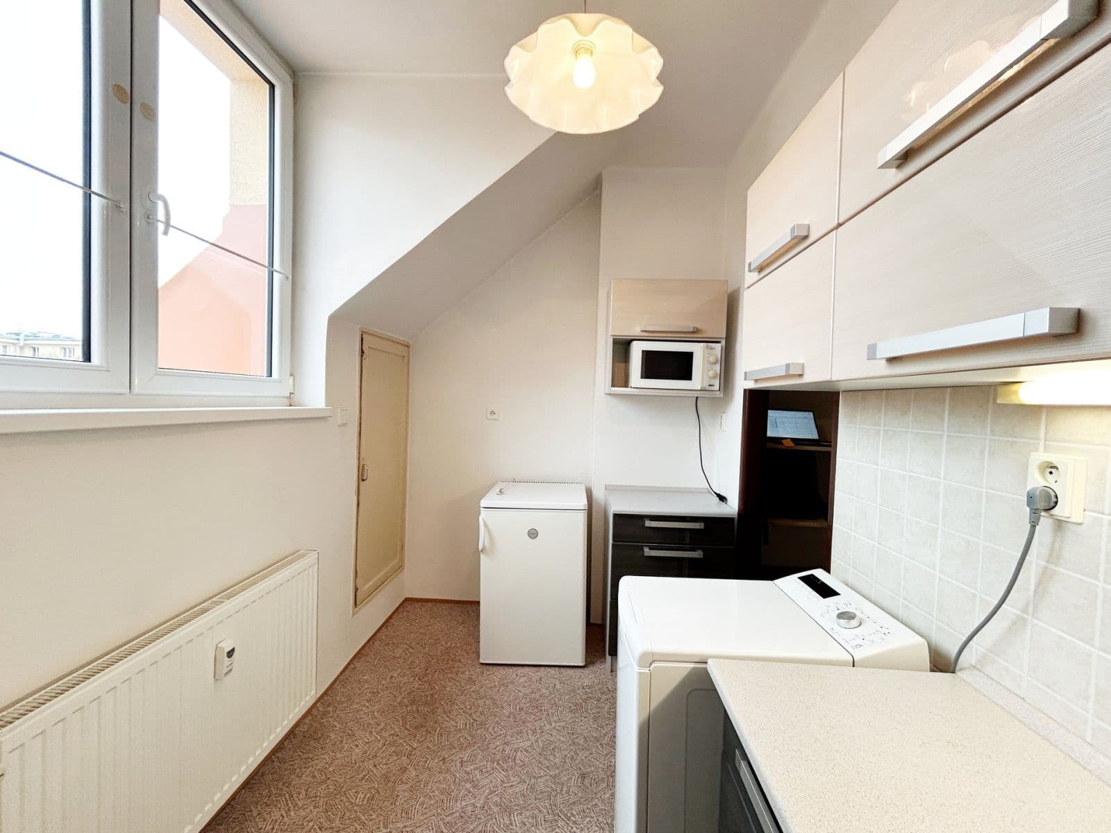 Prenájom bytu 2-izbový 41 m², Bratří Čapků, Příbram, Středočeský kraj Prenájom bytu 2-izbový 41 m², Bratří Čapků, Příbram, Středočeský kraj