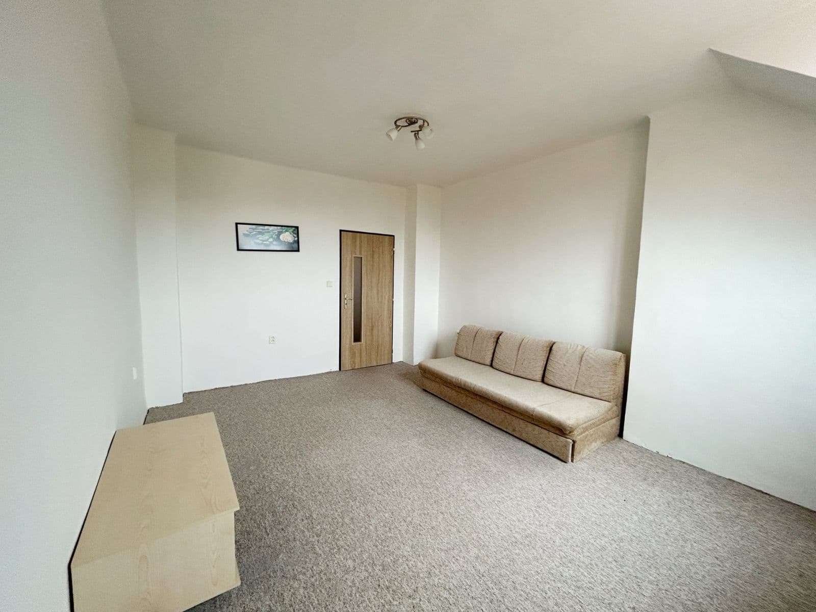 Prenájom bytu 2-izbový 41 m², Bratří Čapků, Příbram, Středočeský kraj Prenájom bytu 2-izbový 41 m², Bratří Čapků, Příbram, Středočeský kraj