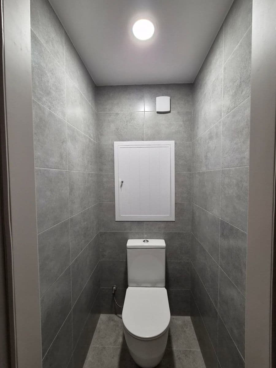 Prenájom bytu 3-izbový 79 m², Zombova, Košice - mestská časť Sídlisko KVP, Košický kraj Prenájom bytu 3-izbový 79 m², Zombova, Košice - mestská časť Sídlisko KVP, Košický kraj