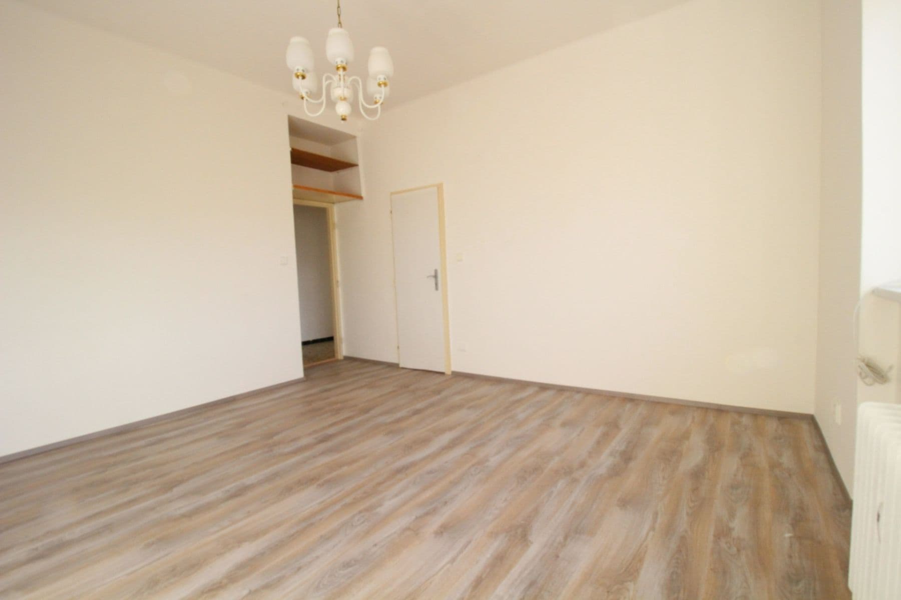 Prenájom bytu 1-izbový 43 m², náměstí 14. října, Praha, Praha Prenájom bytu 1-izbový 43 m², náměstí 14. října, Praha, Praha