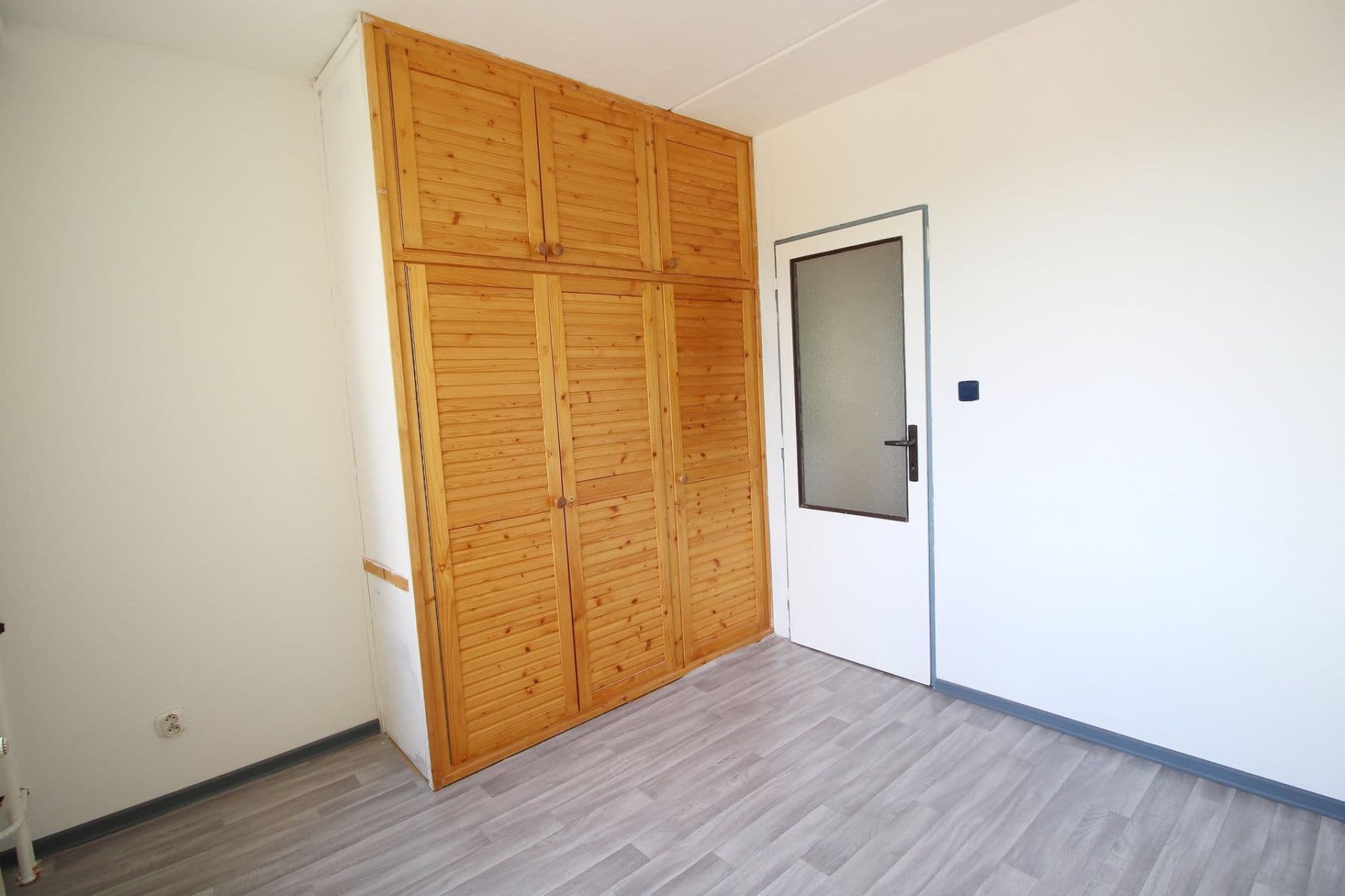Prenájom bytu 3-izbový 58 m², Americká, Kladno, Středočeský kraj Prenájom bytu 3-izbový 58 m², Americká, Kladno, Středočeský kraj