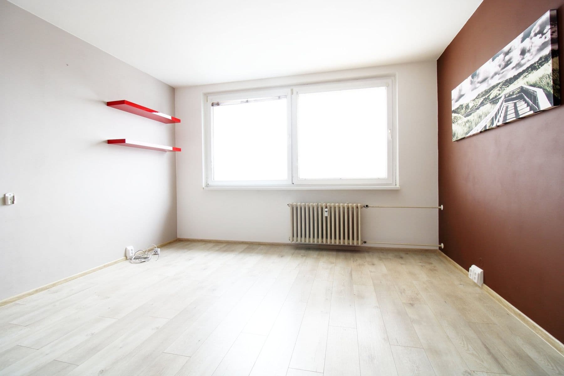 Prenájom bytu 2-izbový 49 m², náměstí Osvoboditelů, Praha, Praha Prenájom bytu 2-izbový 49 m², náměstí Osvoboditelů, Praha, Praha
