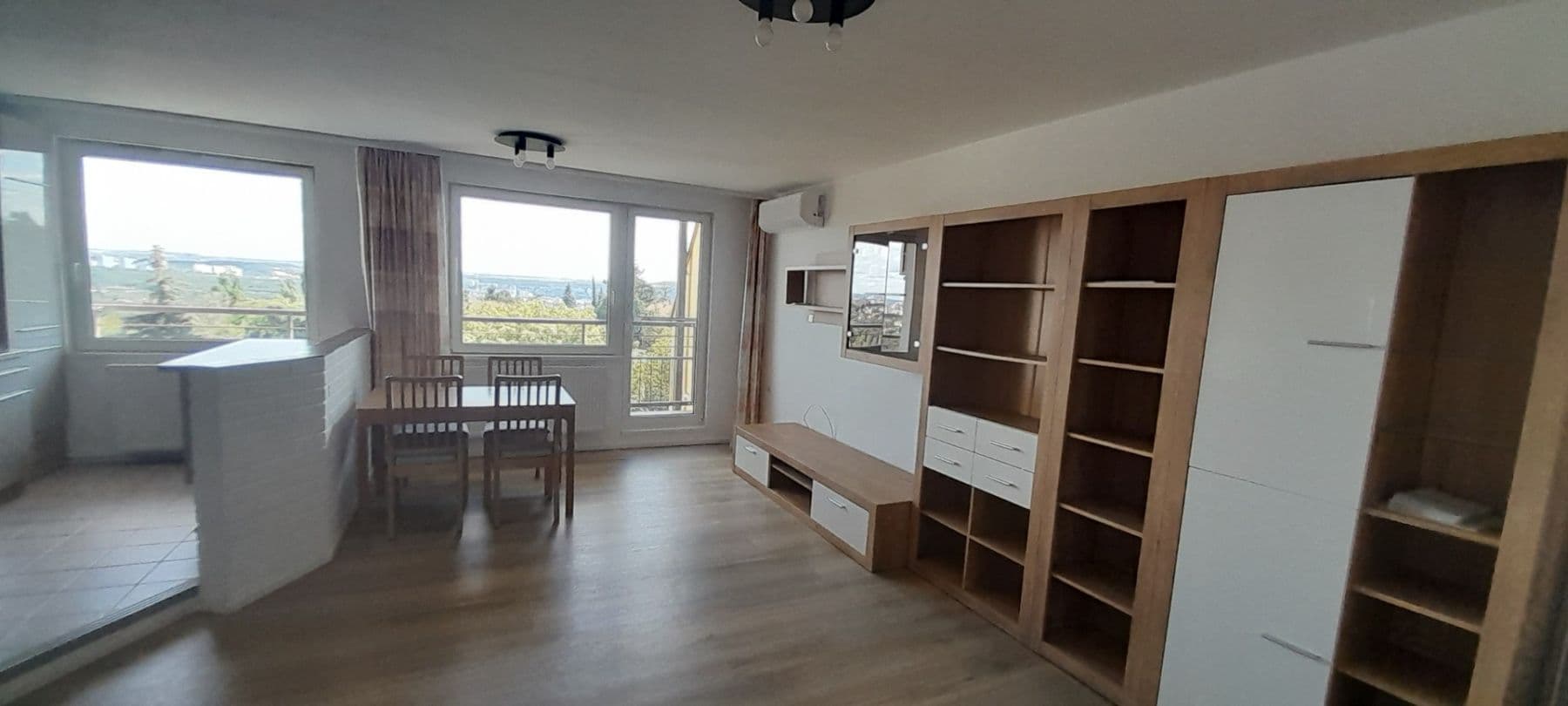 Prenájom bytu 3-izbový 78 m², Lumiérů, Praha, Praha Prenájom bytu 3-izbový 78 m², Lumiérů, Praha, Praha