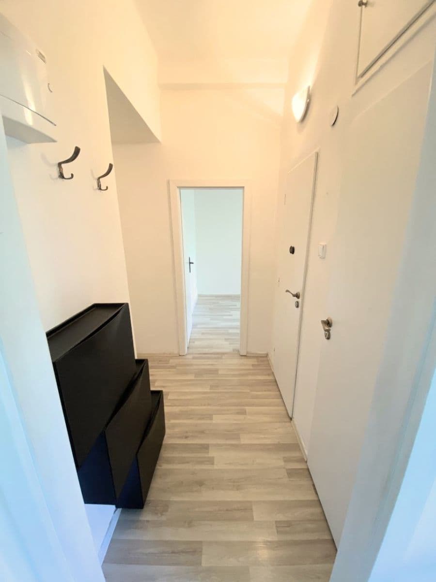 Predaj bytu 2-izbový 41 m², Šestidomí, Praha, Praha Predaj bytu 2-izbový 41 m², Šestidomí, Praha, Praha
