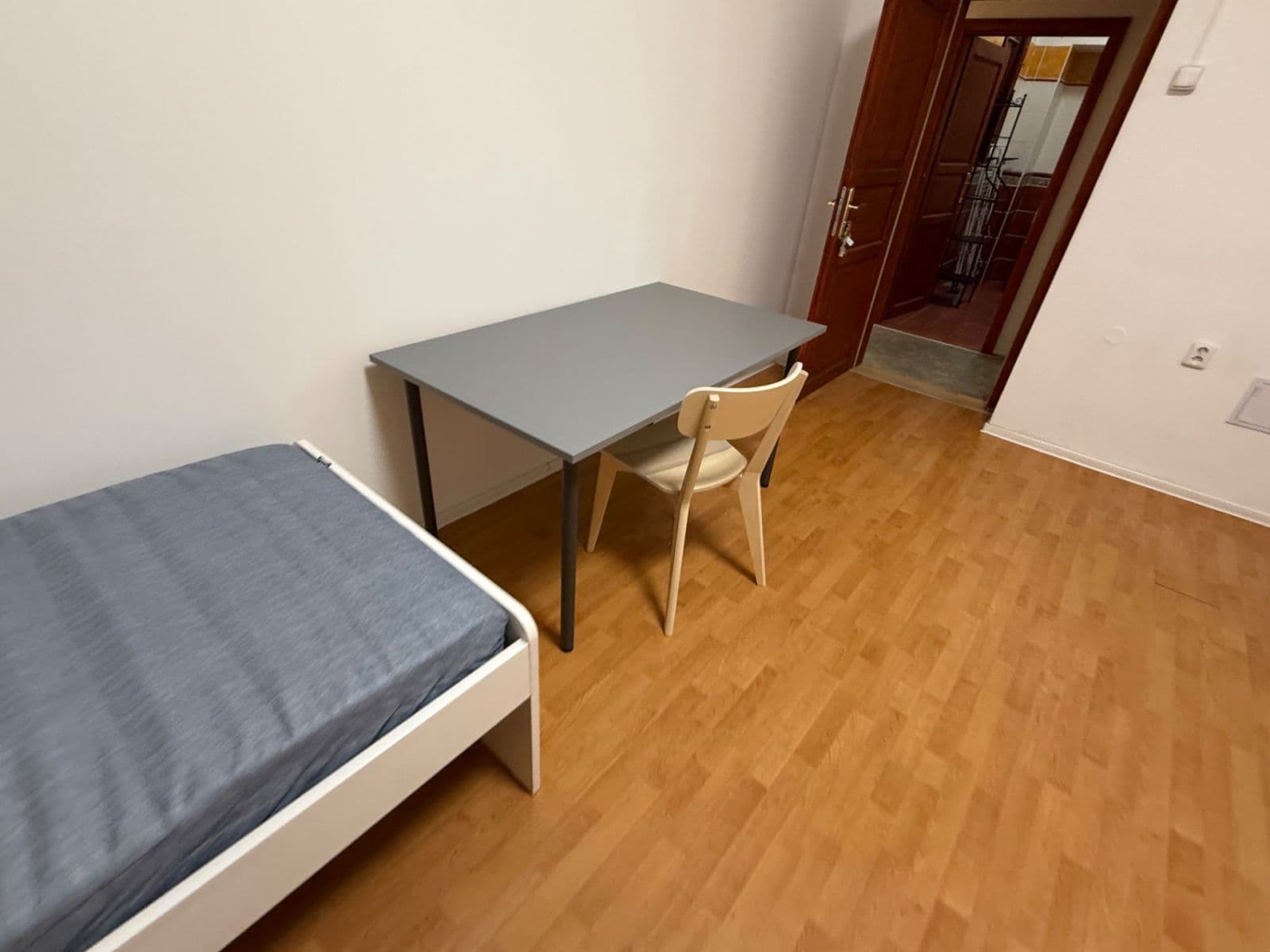 Prenájom bytu 1-izbový 20 m², Sokolovská, Praha, Praha Prenájom bytu 1-izbový 20 m², Sokolovská, Praha, Praha