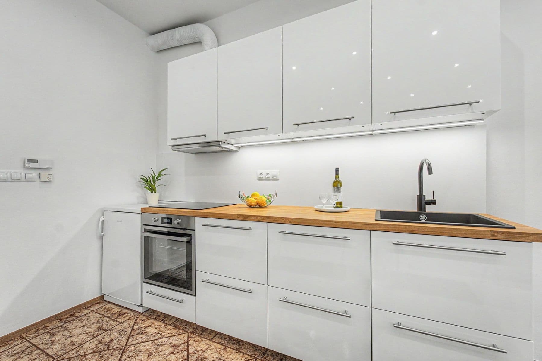 Predaj bytu 2-izbový 60 m², Lounských, Praha, Praha Predaj bytu 2-izbový 60 m², Lounských, Praha, Praha