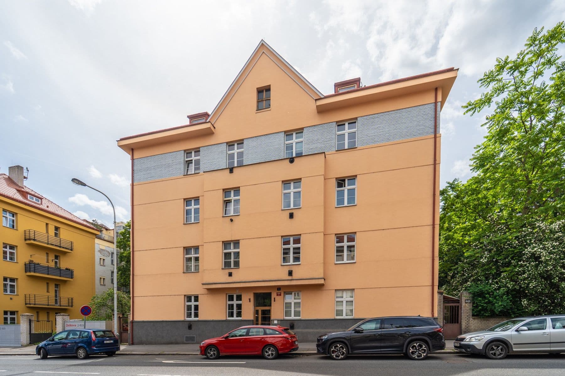 Predaj bytu 2-izbový 60 m², Lounských, Praha, Praha Predaj bytu 2-izbový 60 m², Lounských, Praha, Praha
