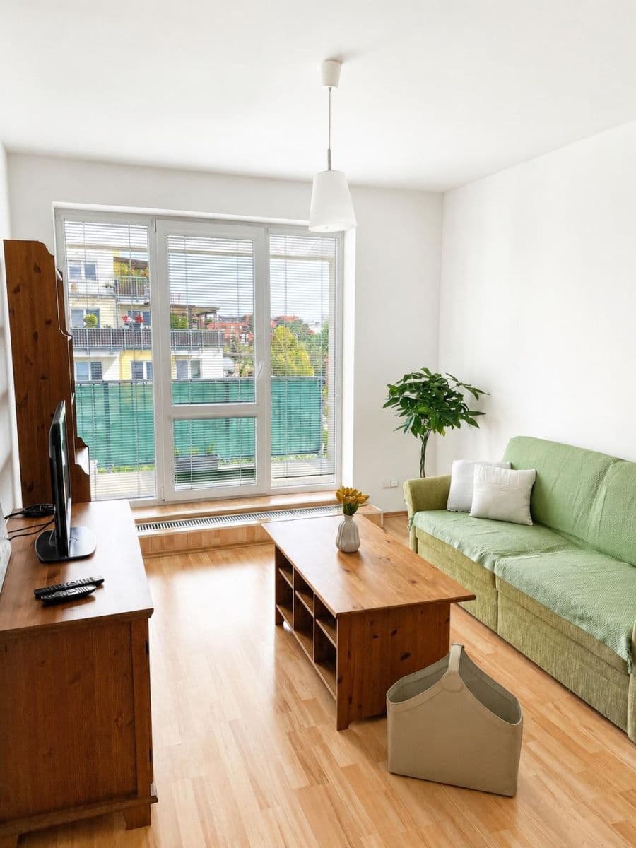 Prenájom bytu 2-izbový 52 m², Dělená, Praha, Praha Prenájom bytu 2-izbový 52 m², Dělená, Praha, Praha