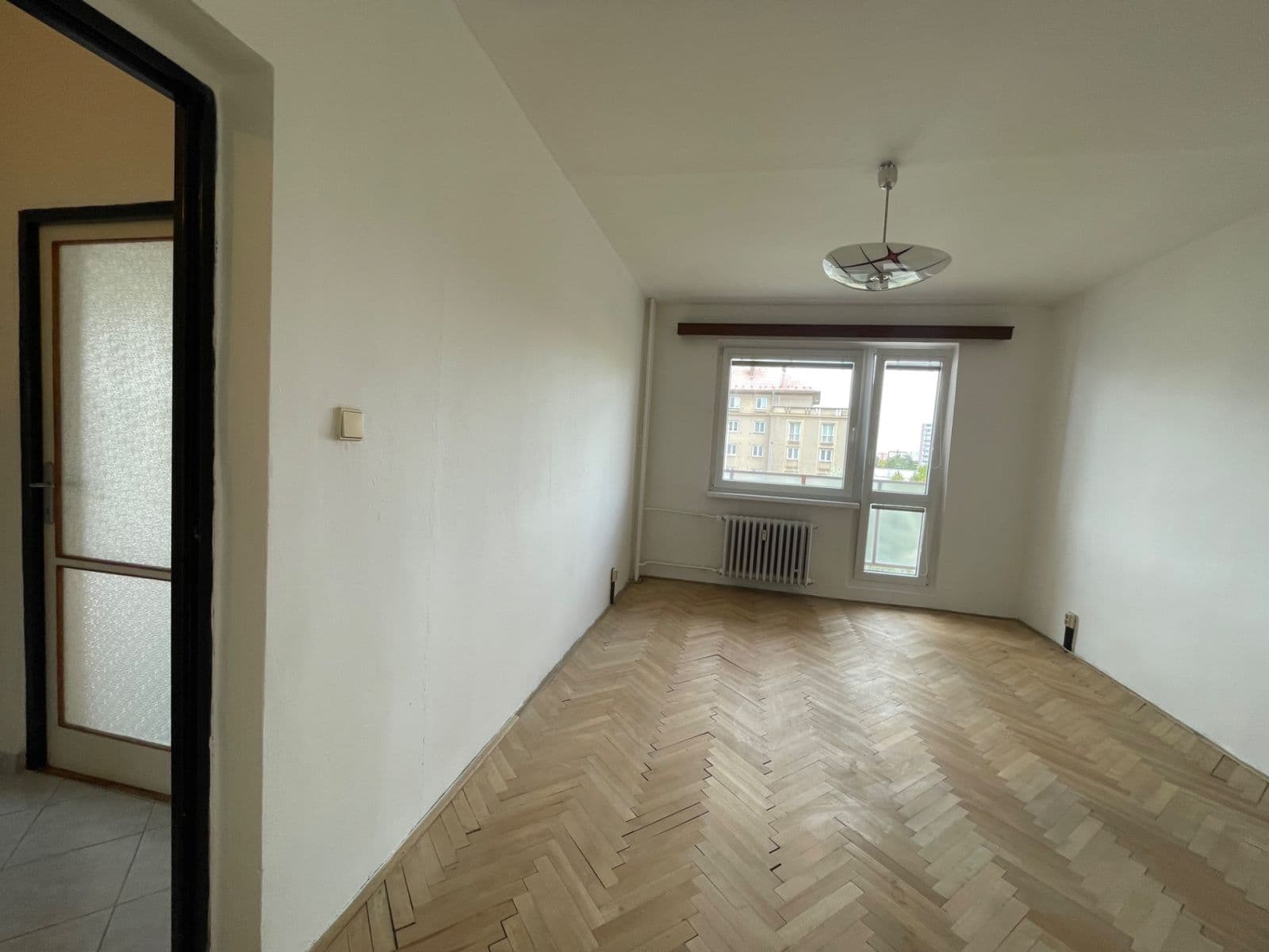 Predaj bytu 3-izbový 70 m², Vrchlického, Kladno, Středočeský kraj Predaj bytu 3-izbový 70 m², Vrchlického, Kladno, Středočeský kraj