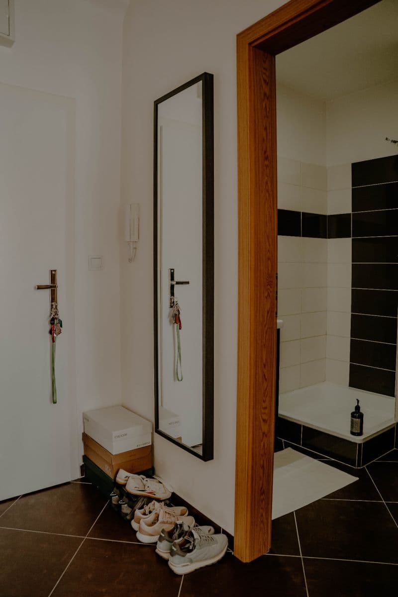 Prenájom bytu 1-izbový 28 m², Záhradnícka, Ružinov, Bratislavský kraj Prenájom bytu 1-izbový 28 m², Záhradnícka, Ružinov, Bratislavský kraj