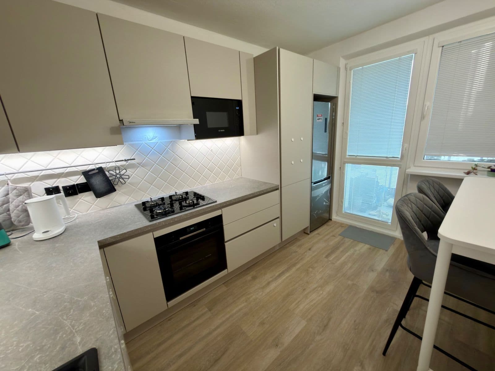 Predaj bytu 3-izbový 70 m², Eisnerova, Devínska Nová Ves, Bratislavský kraj Predaj bytu 3-izbový 70 m², Eisnerova, Devínska Nová Ves, Bratislavský kraj