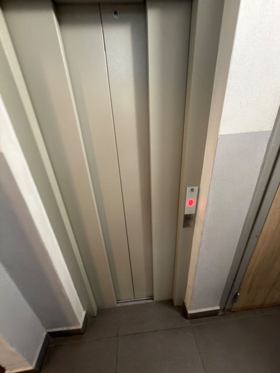 Predaj bytu 3-izbový 70 m², Eisnerova, Devínska Nová Ves, Bratislavský kraj Predaj bytu 3-izbový 70 m², Eisnerova, Devínska Nová Ves, Bratislavský kraj
