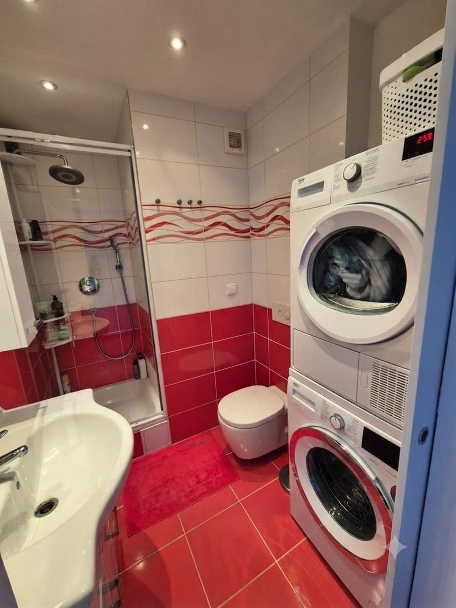 Prenájom bytu 1-izbový 33 m², Švermova, Brno, Jihomoravský kraj Prenájom bytu 1-izbový 33 m², Švermova, Brno, Jihomoravský kraj