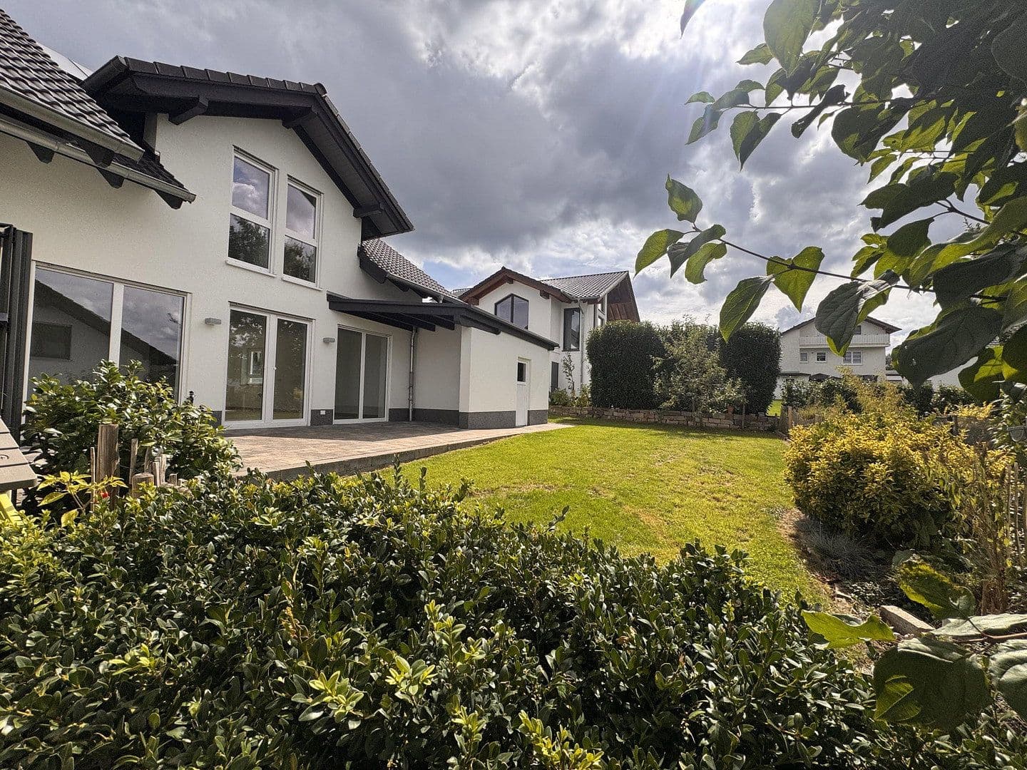 Predaj domu 120 m², pozemok 425 m², Habichtswald, Hesensko Predaj domu 120 m², pozemok 425 m², Habichtswald, Hesensko