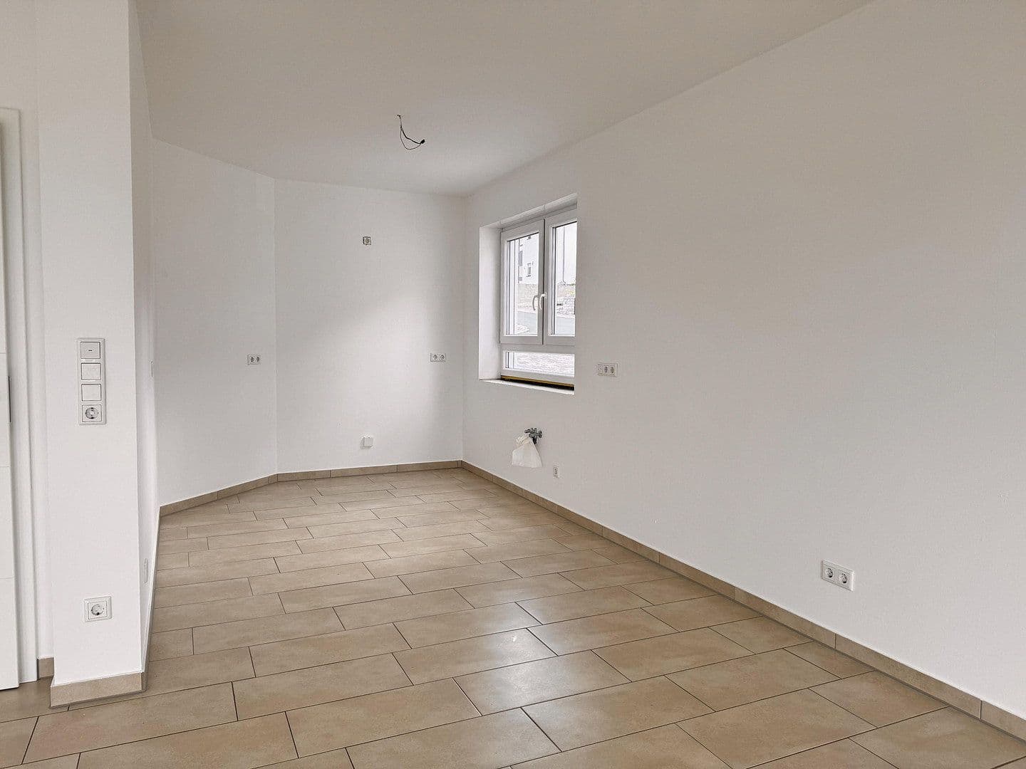 Predaj domu 120 m², pozemok 425 m², Habichtswald, Hesensko Predaj domu 120 m², pozemok 425 m², Habichtswald, Hesensko