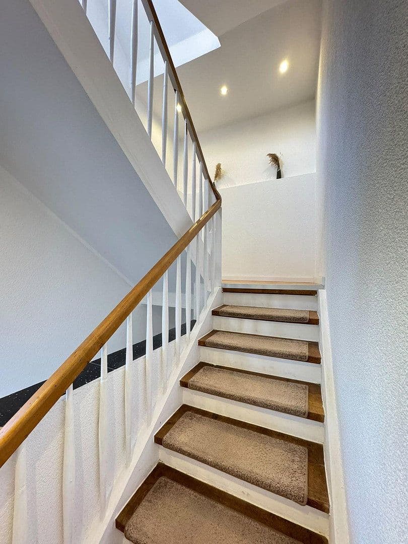 Predaj domu 205 m², pozemok 523 m², Tuningen, Bádensko-Wurttembersko Predaj domu 205 m², pozemok 523 m², Tuningen, Bádensko-Wurttembersko