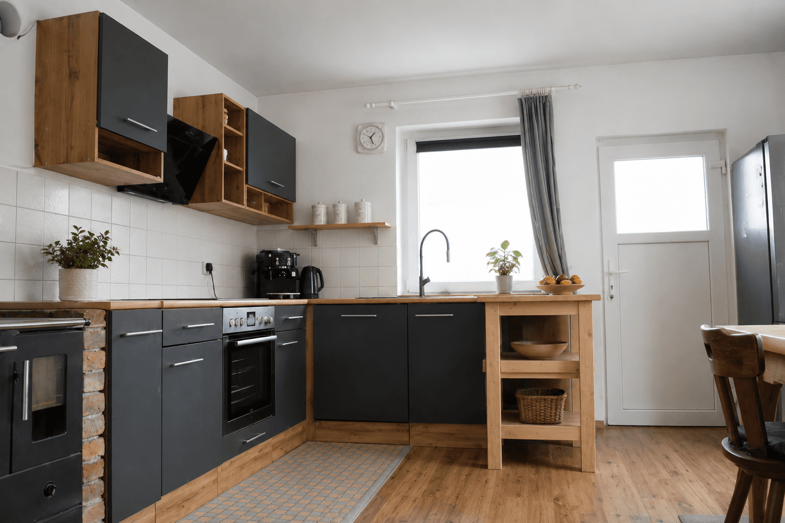 Predaj domu 147 m², pozemok 13.000 m², Egglham, Bavorsko Predaj domu 147 m², pozemok 13.000 m², Egglham, Bavorsko