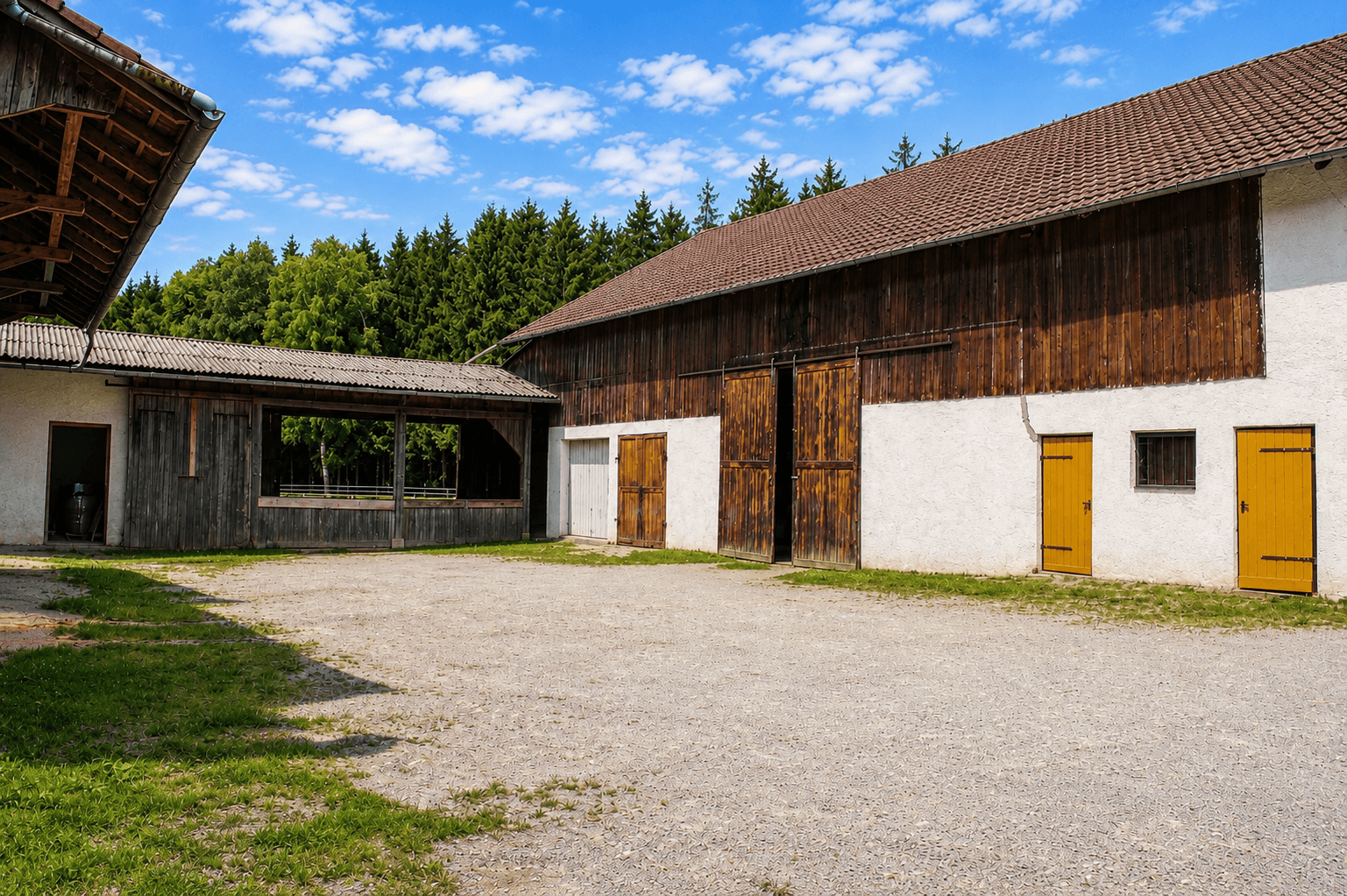 Predaj domu 147 m², pozemok 13.000 m², Egglham, Bavorsko Predaj domu 147 m², pozemok 13.000 m², Egglham, Bavorsko