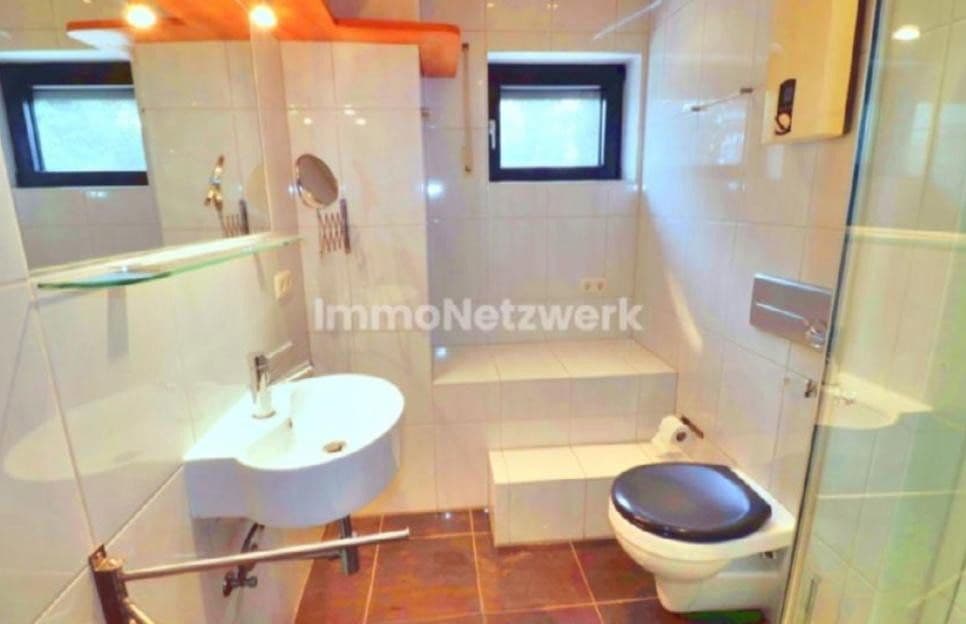 Predaj domu 90 m², pozemok 206 m², Kenn, Porýnie-Falcko Predaj domu 90 m², pozemok 206 m², Kenn, Porýnie-Falcko