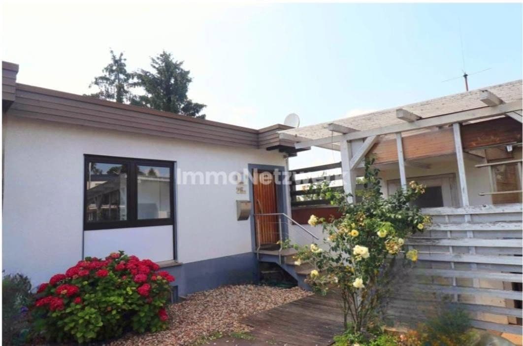 Predaj domu 90 m², pozemok 206 m², Kenn, Porýnie-Falcko Predaj domu 90 m², pozemok 206 m², Kenn, Porýnie-Falcko