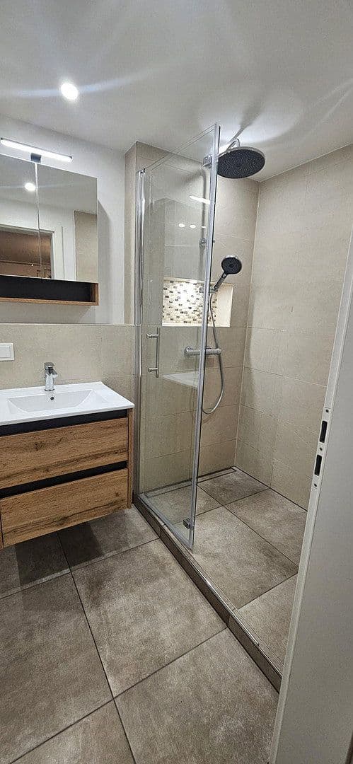 Predaj domu 133 m², pozemok 320 m², Nidderau, Hesensko Predaj domu 133 m², pozemok 320 m², Nidderau, Hesensko