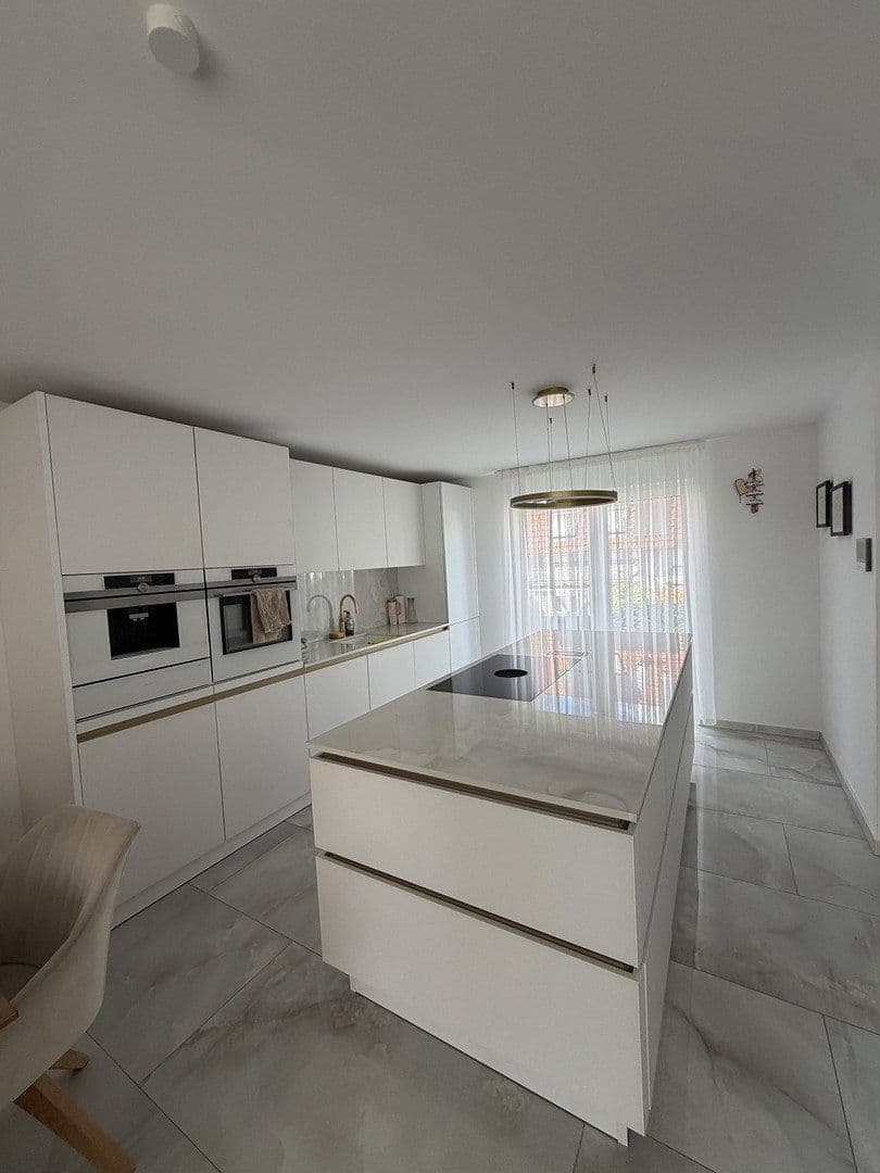Predaj domu 156 m², pozemok 203 m², Ebersbach an der Fils, Bádensko-Wurttembersko Predaj domu 156 m², pozemok 203 m², Ebersbach an der Fils, Bádensko-Wurttembersko