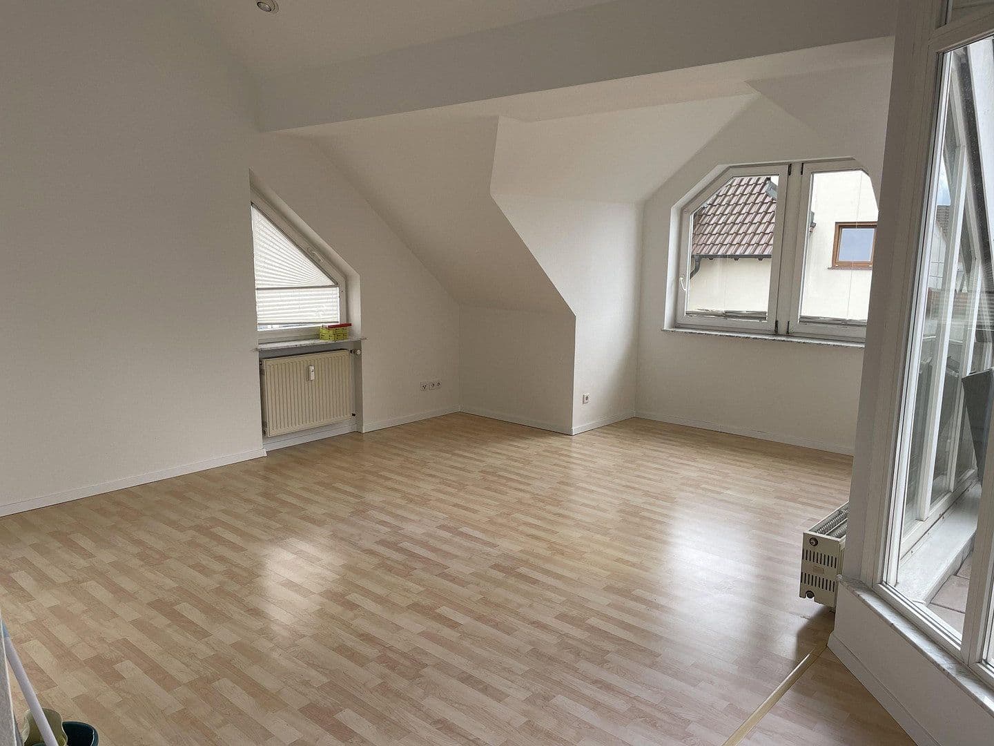Prenájom bytu 3-izbový 98 m², Obergasse 7, Mainhausen, Hesensko Prenájom bytu 3-izbový 98 m², Obergasse 7, Mainhausen, Hesensko