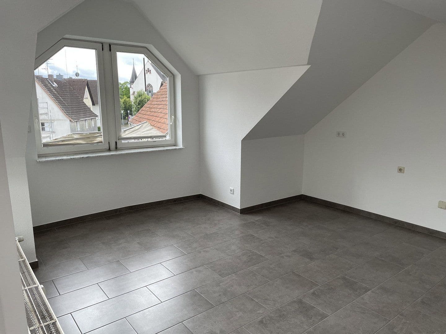 Prenájom bytu 3-izbový 98 m², Obergasse 7, Mainhausen, Hesensko Prenájom bytu 3-izbový 98 m², Obergasse 7, Mainhausen, Hesensko