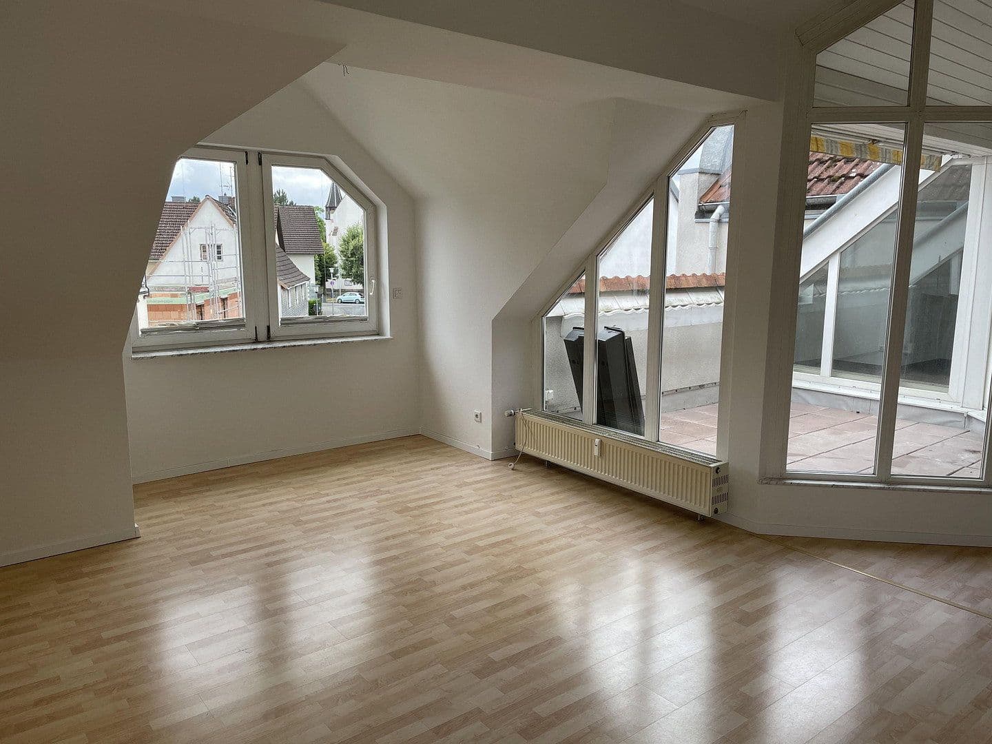 Prenájom bytu 3-izbový 98 m², Obergasse 7, Mainhausen, Hesensko Prenájom bytu 3-izbový 98 m², Obergasse 7, Mainhausen, Hesensko