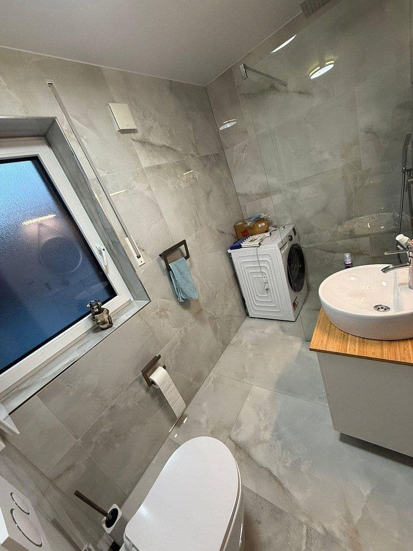 Predaj domu 158 m², pozemok 172 m², Ebersbach an der Fils, Bádensko-Wurttembersko Predaj domu 158 m², pozemok 172 m², Ebersbach an der Fils, Bádensko-Wurttembersko